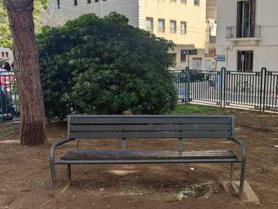 A San Pasquale �vecchia� c�� poi un�area cani all�interno del parco Villa Camomilla, con ingresso da via Carlo Pisacane